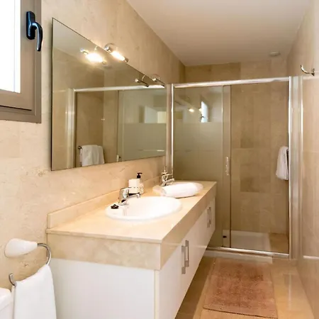 Magnolia Golf Apartman *